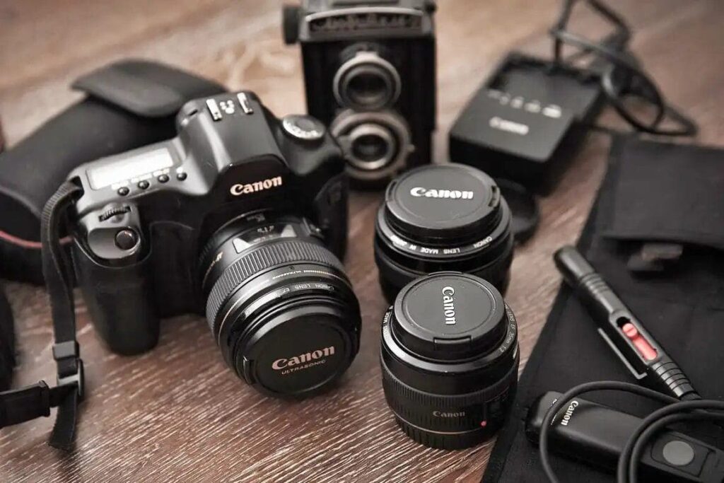 3. Popular Canon Digital Camera Models: