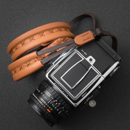 Mamiya 645 Strap: